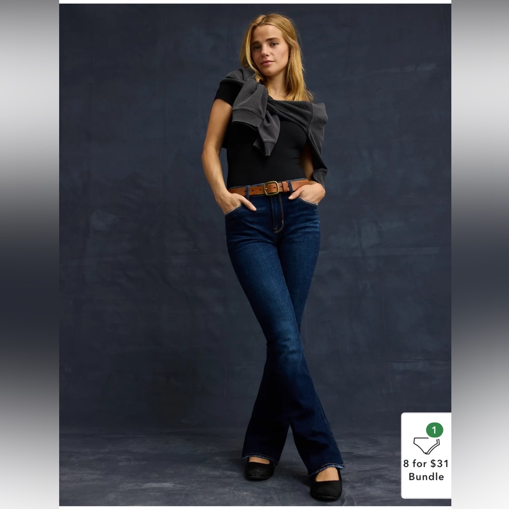 NWT American Eagle | High rise Kick Jeans